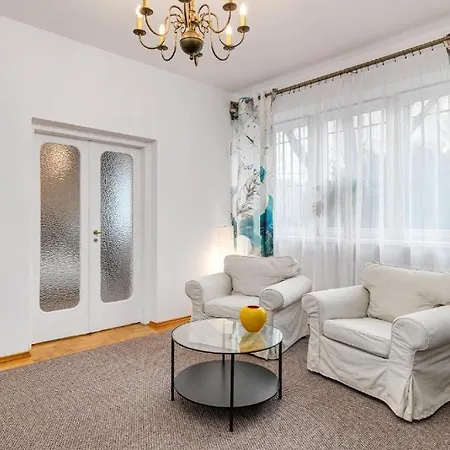 Szucha 11 By Nyx Apartment